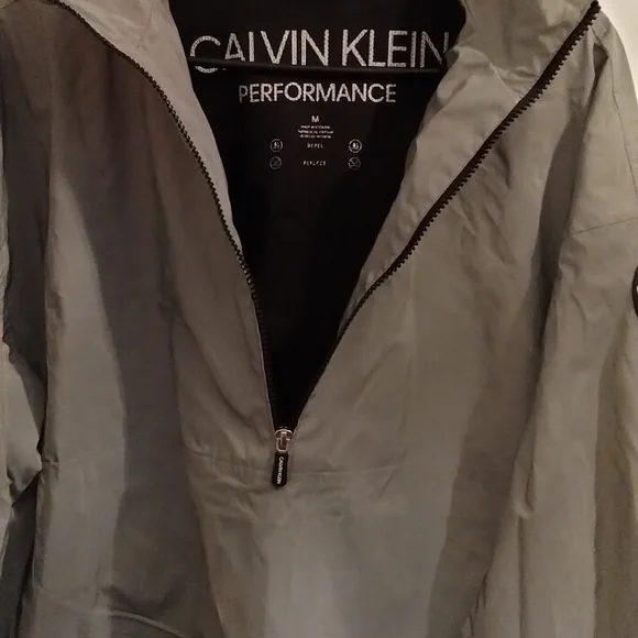 Calvin Klein Performance - Picture 2 of 7